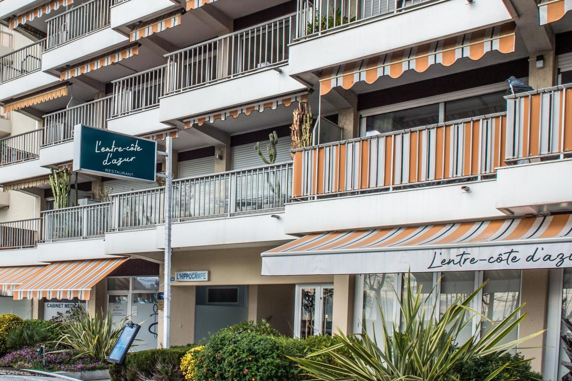 Cosy Studio - Residence Front De Mer - Menton Eksteriør billede